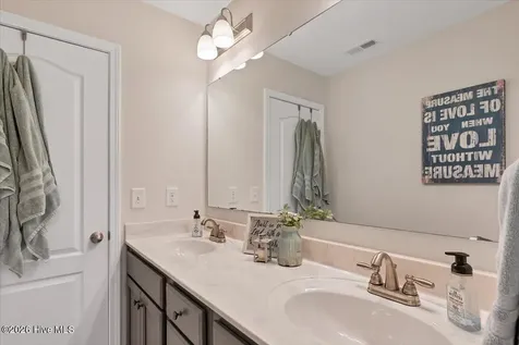 352 Mountain Run Road West End NC 27376
