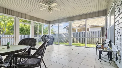 239 Silver Creek Loop Sneads Ferry NC 28460