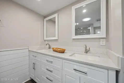 108 Park Avenue Beaufort NC 28516