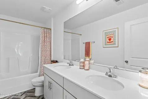 236 Clear View School Road Jacksonville NC 28540