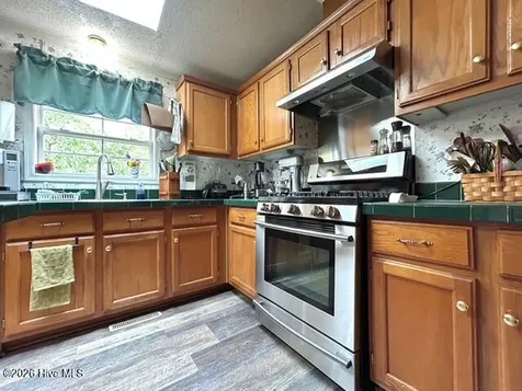 127 Rojay Lane Richlands NC 28574