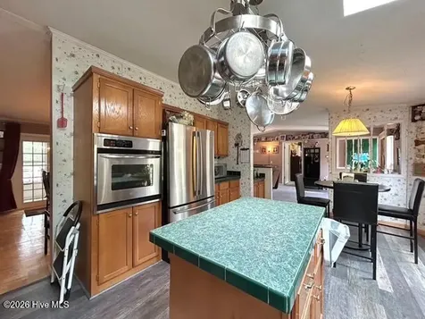 127 Rojay Lane Richlands NC 28574