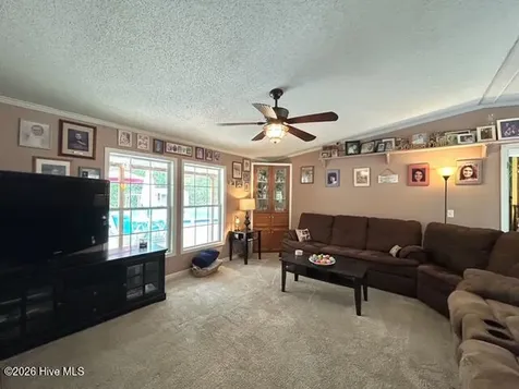 127 Rojay Lane Richlands NC 28574