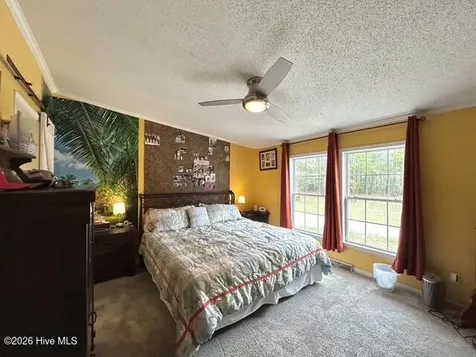 127 Rojay Lane Richlands NC 28574