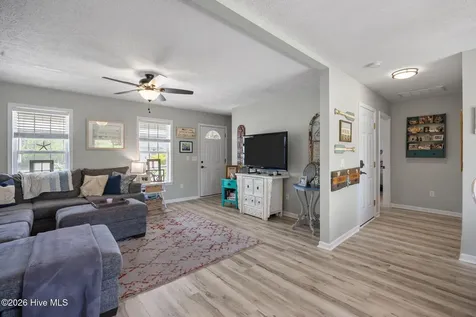 508 Seafarer Drive Carolina Beach NC 28428