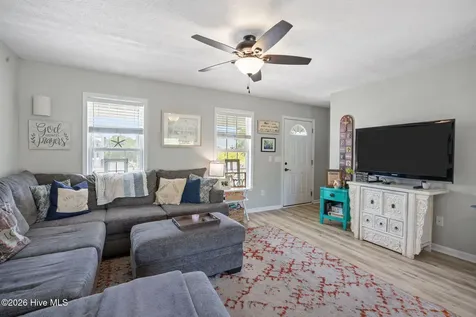 508 Seafarer Drive Carolina Beach NC 28428