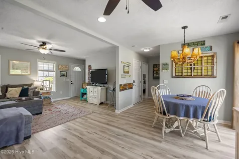 508 Seafarer Drive Carolina Beach NC 28428