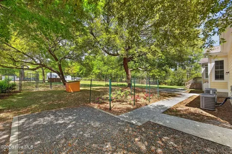 135 Great Oak Drive Hampstead NC 28443