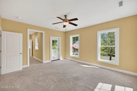 135 Great Oak Drive Hampstead NC 28443