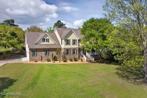 135 Great Oak Drive Hampstead NC 28443