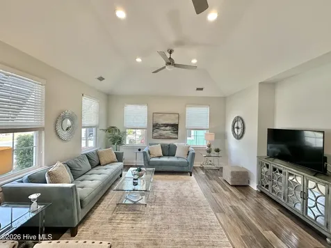 1351 Albacore Loop Calabash NC 28467