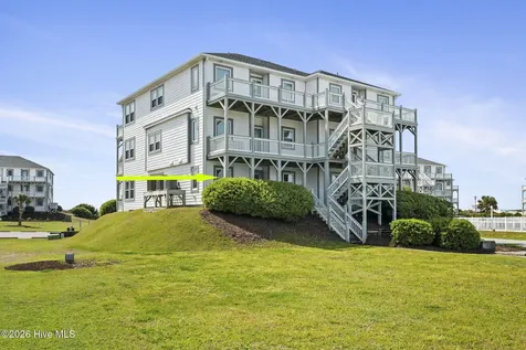 2901 Pointe West Drive Emerald Isle NC 28594