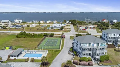 2901 Pointe West Drive Emerald Isle NC 28594