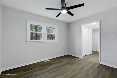 103 Puller Drive Jacksonville NC 28540