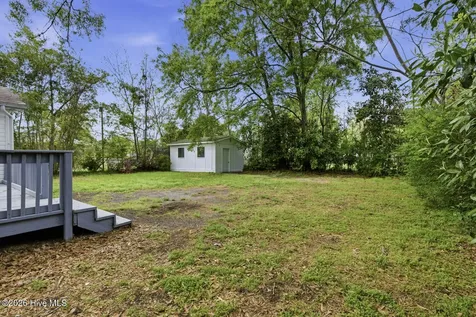 103 Puller Drive Jacksonville NC 28540
