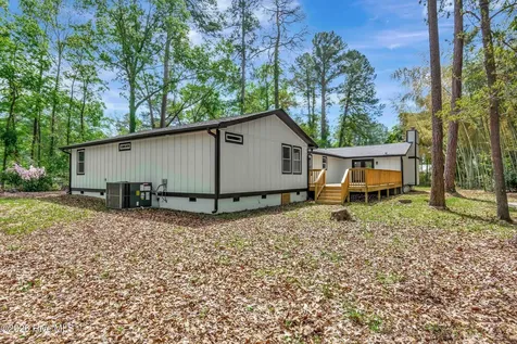 12680 Donna Drive Laurinburg NC 28352