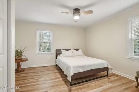 428 Holly Street Emerald Isle NC 28594