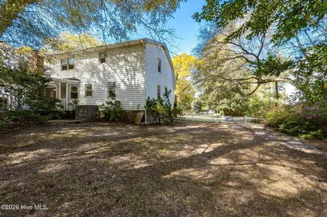 428 Holly Street Emerald Isle NC 28594