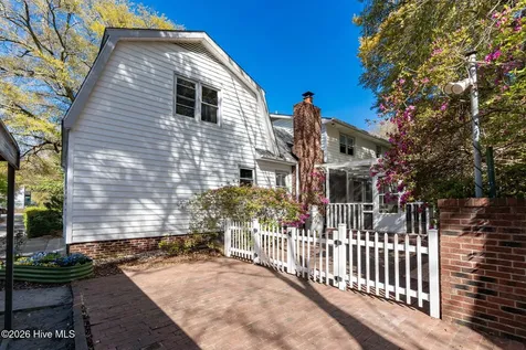 428 Holly Street Emerald Isle NC 28594