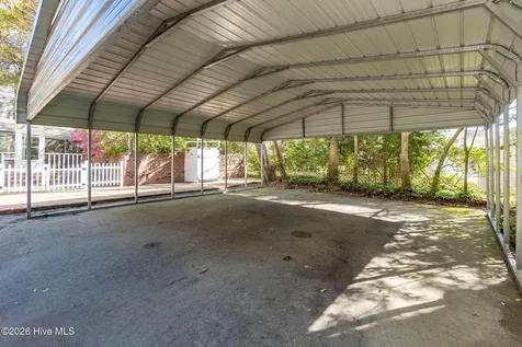 428 Holly Street Emerald Isle NC 28594