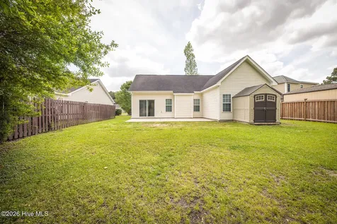 1017 Bally Bunion Lane Burgaw NC 28425