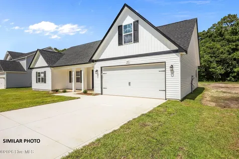 123 Woodford Drive Jacksonville NC 28540
