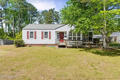 2013 Wheat Street Rockingham NC 28379
