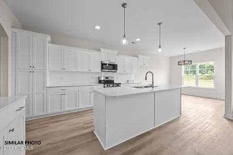 134 Woodford Drive Jacksonville NC 28540