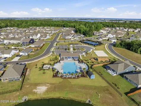 2028 Course Lane Surf City NC 28445