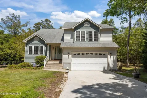 102 Shady Path Cedar Point NC 28584