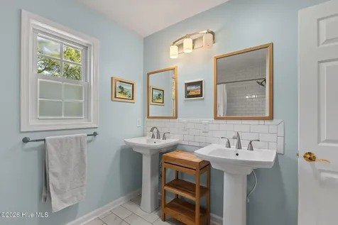 102 Shady Path Cedar Point NC 28584