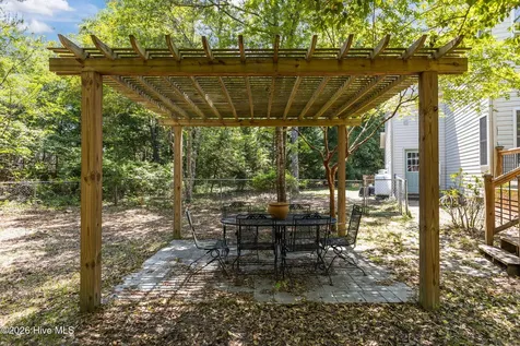 102 Shady Path Cedar Point NC 28584