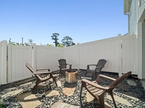 16 Outrigger Drive Swansboro NC 28584