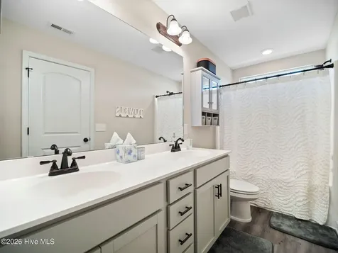 16 Outrigger Drive Swansboro NC 28584