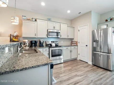 16 Outrigger Drive Swansboro NC 28584
