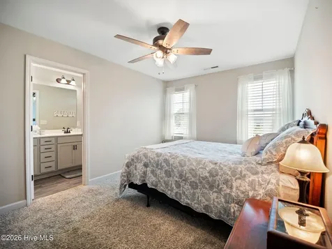 16 Outrigger Drive Swansboro NC 28584