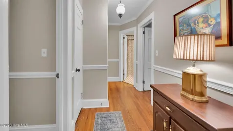 1902 Sherwood Drive Greenville NC 27858