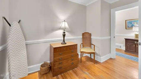 1902 Sherwood Drive Greenville NC 27858
