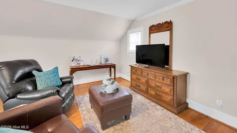 1902 Sherwood Drive Greenville NC 27858