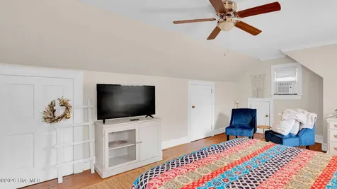 1902 Sherwood Drive Greenville NC 27858