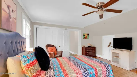 1902 Sherwood Drive Greenville NC 27858