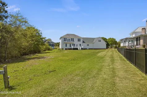 106 Elizabeth Way Court Swansboro NC 28584