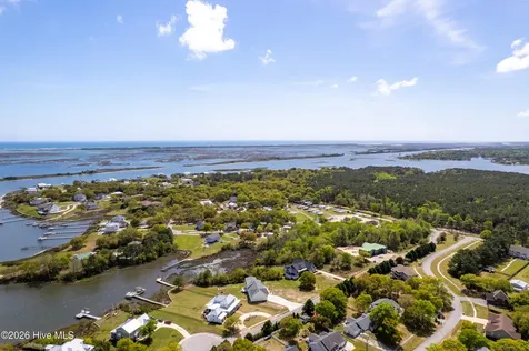 106 Elizabeth Way Court Swansboro NC 28584