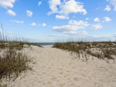 310 Lord Berkeley Drive Emerald Isle NC 28594