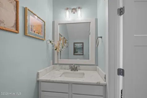 310 Lord Berkeley Drive Emerald Isle NC 28594
