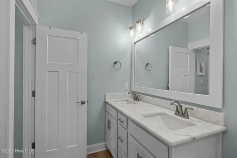310 Lord Berkeley Drive Emerald Isle NC 28594