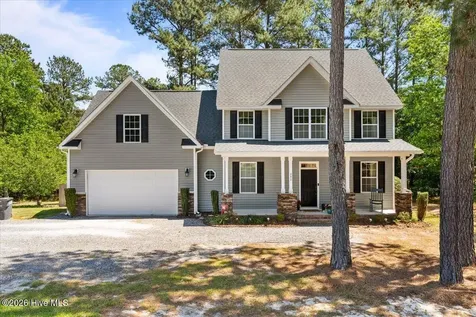 292 Spring Meadows Drive Aberdeen NC 28315
