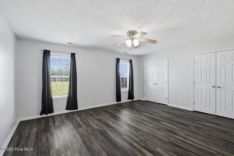 202 High Meadow Court Richlands NC 28574