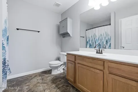 202 High Meadow Court Richlands NC 28574