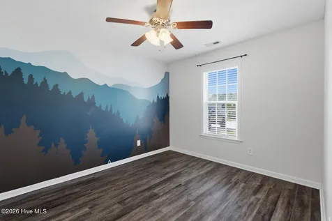 202 High Meadow Court Richlands NC 28574
